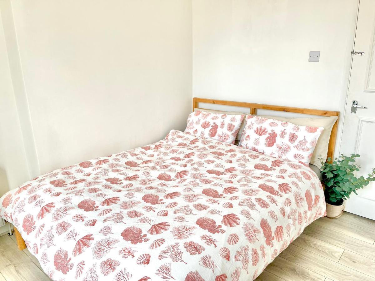 Archway Station Big Bedroom Flat London Eksteriør bilde